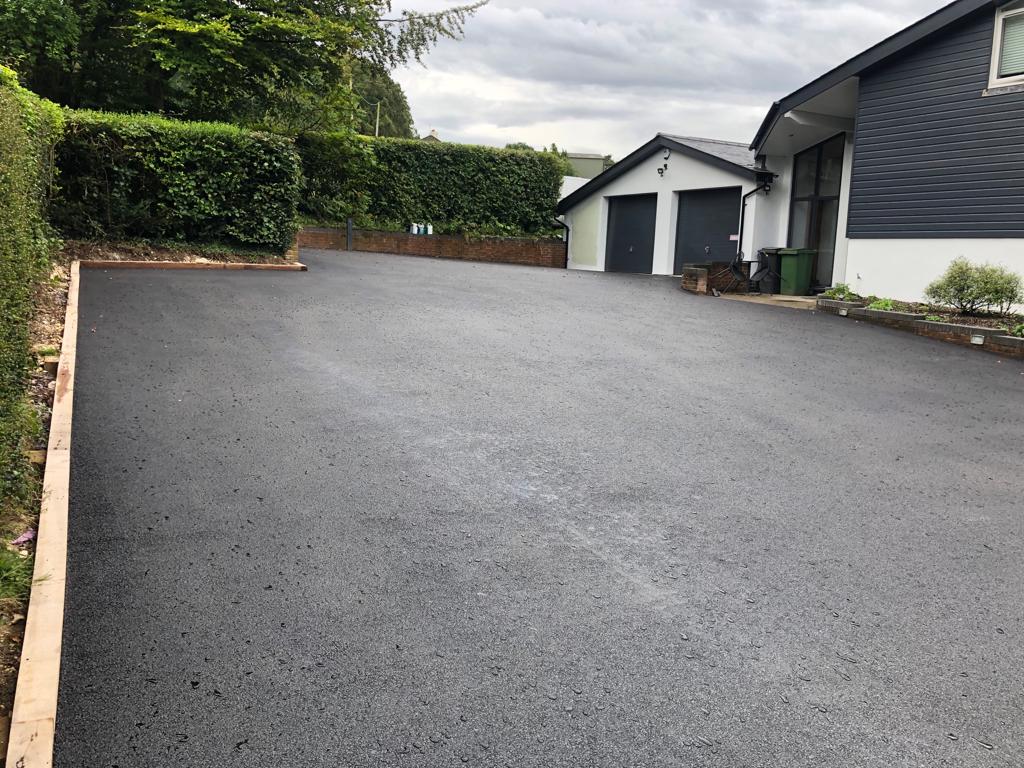 Hurstbridge Road Tech New Driveway